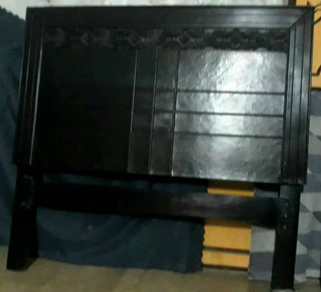 Single bed for sale call 03094456933 1