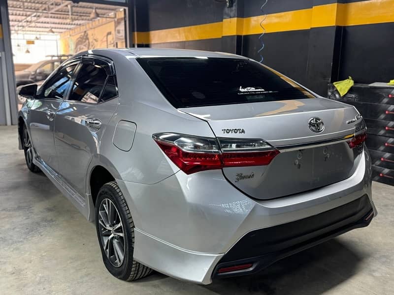 Toyota Altis Grande 2018 4G 5