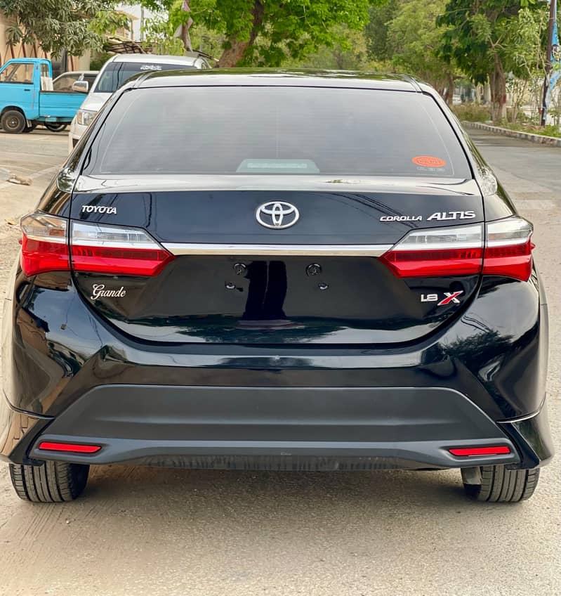 Toyota Corolla Altis grande 2021 Altis grande 1.8 6