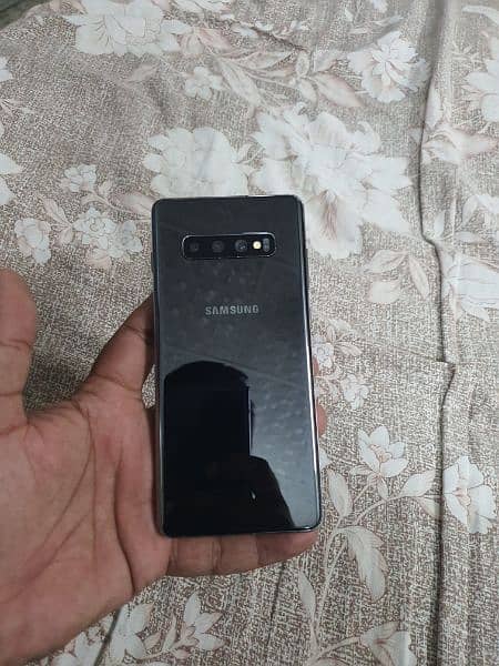 s10+  dual sim 512gb non pta read ad carefully 7