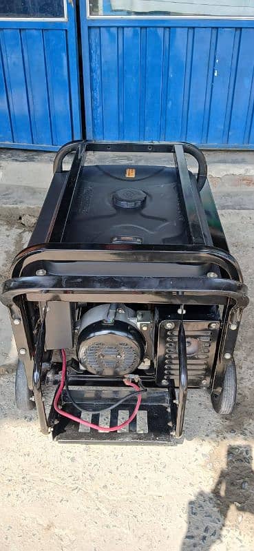 Honda generator 6.5 KV for sale 1