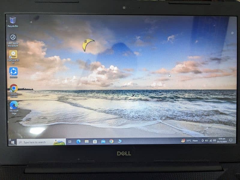 Dell Inspiron 15.6 inches, 7th Gen, AMD A9-9425 (equal to i3) 1