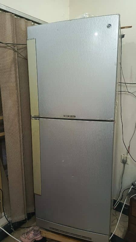 PEL FRIDGE GOOOD CONDITION. 7