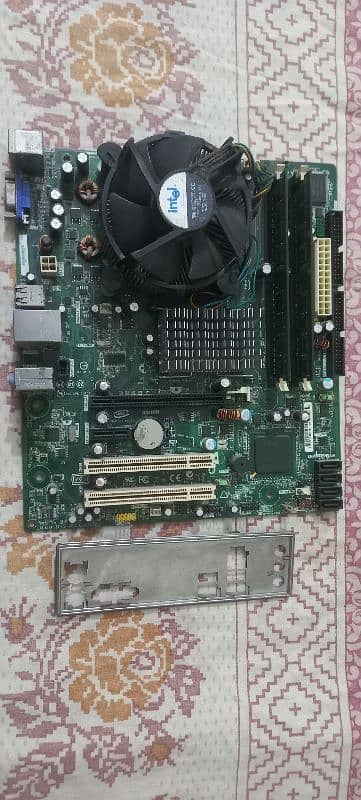 Intel DGPR31 Core 2 Duo Motherboard, Processor plus 4 GB RAM 0