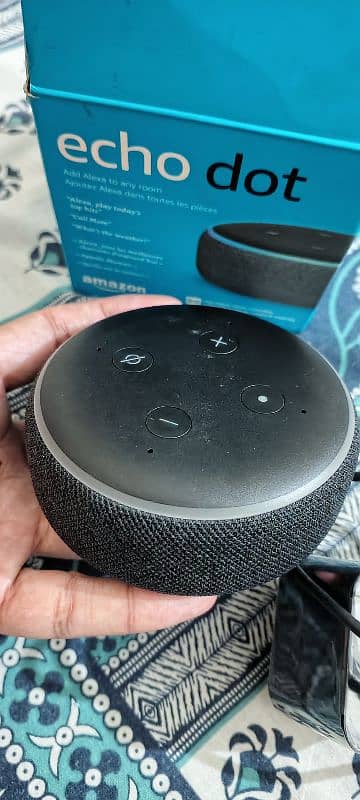 Amazon Echo Dot (3rd Generation) 2