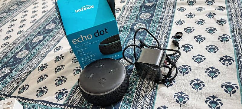 Amazon Echo Dot (3rd Generation) 3