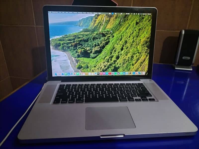 MacBook pro 0