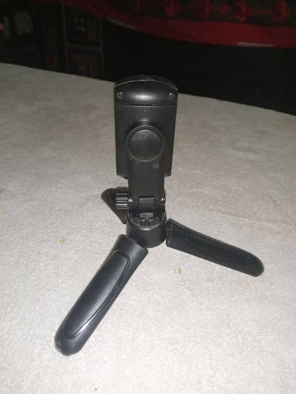 TRIPOD FOR SALE 1