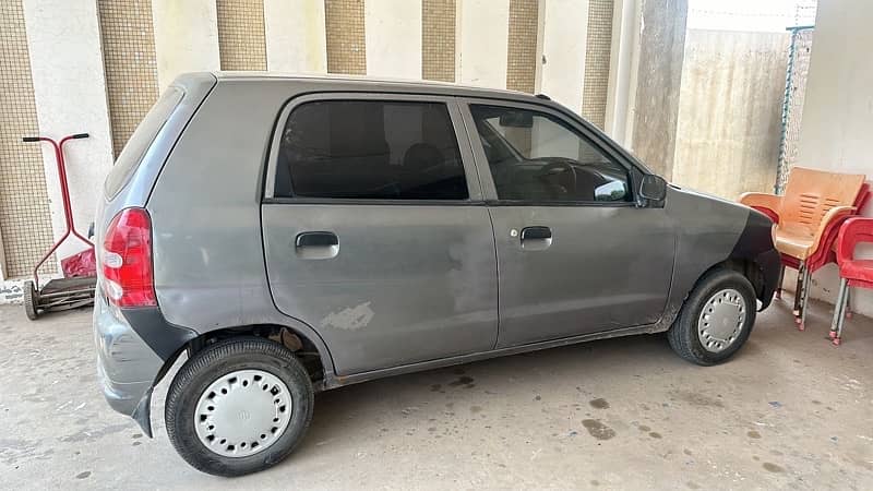 Suzuki Alto 2011/12 5