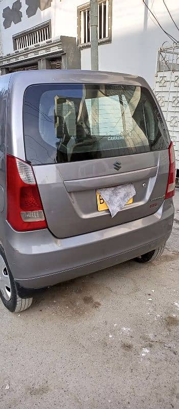 Suzuki Wagon R 2017 14