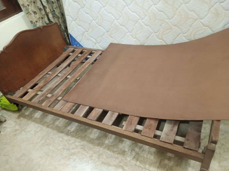 Shisham wood single bed with matress 5