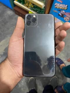 iPhone 11 Pro Max  for sale  Condition 10/10   health  64 gb