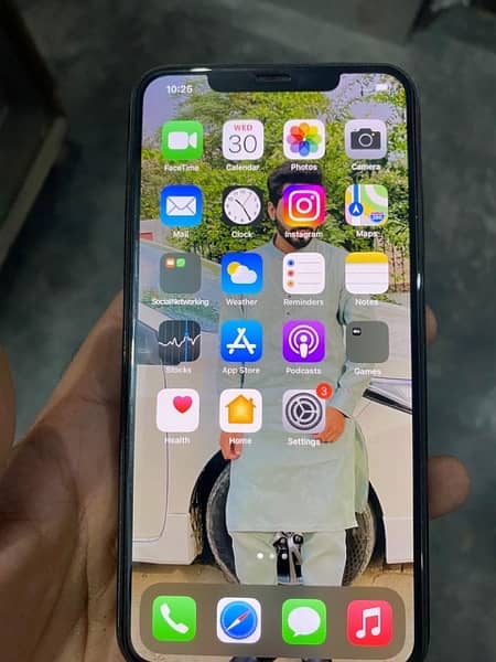 iPhone 11 Pro Max  for sale  Condition 10/10   health  64 gb 2