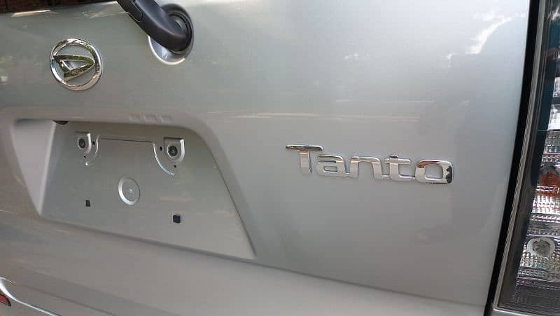 Daihatsu Tanto 660 CC , Turbo Engine , Adaptive Cruise Control 7