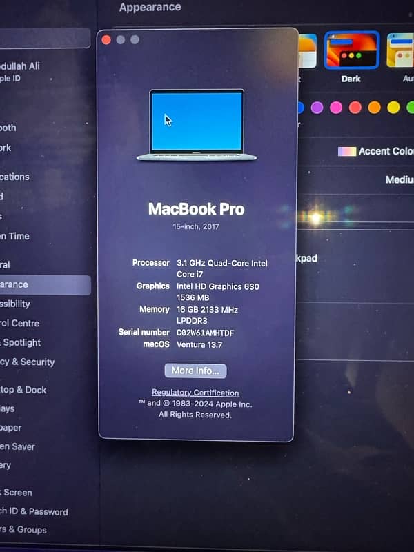 Macbook Pro 2017 15 inch 1 tb ssd 4 gb amd radeon gpu i7 processor 5