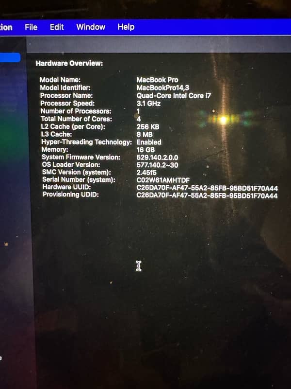 Macbook Pro 2017 15 inch 1 tb ssd 4 gb amd radeon gpu i7 processor 6