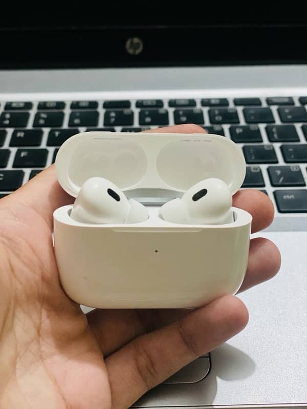 Airpods pro 2nd gen (type c) 0