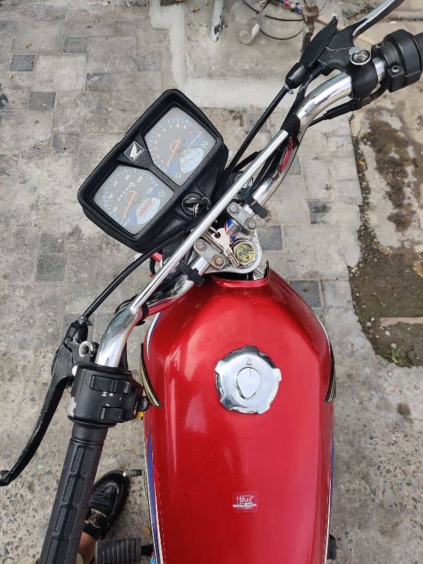 HONDA CG125, 2021 MODEL, TOTAL GENIUNE. 1