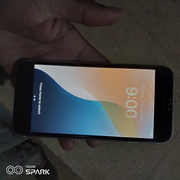 l phone se2020 64 gab 1