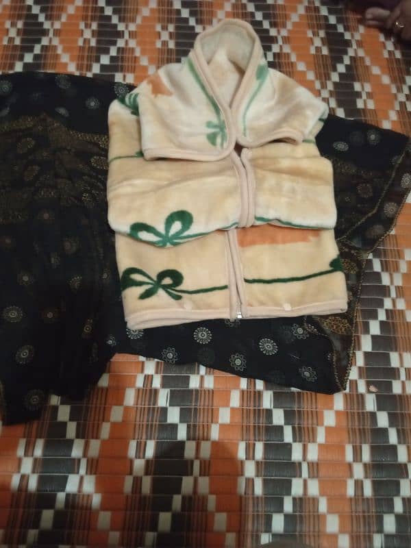 baby and baba blanket and condition is new 2