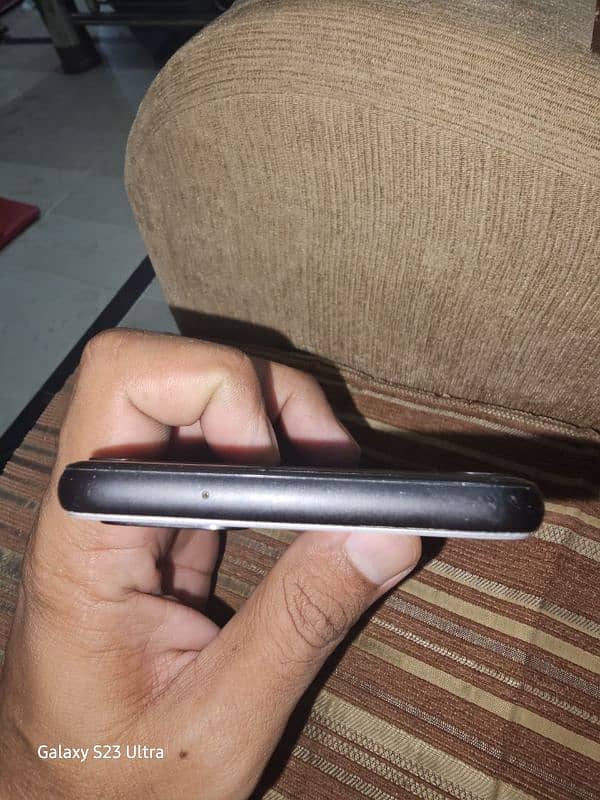 google pixel 4XL 6 GB 64 GB 3