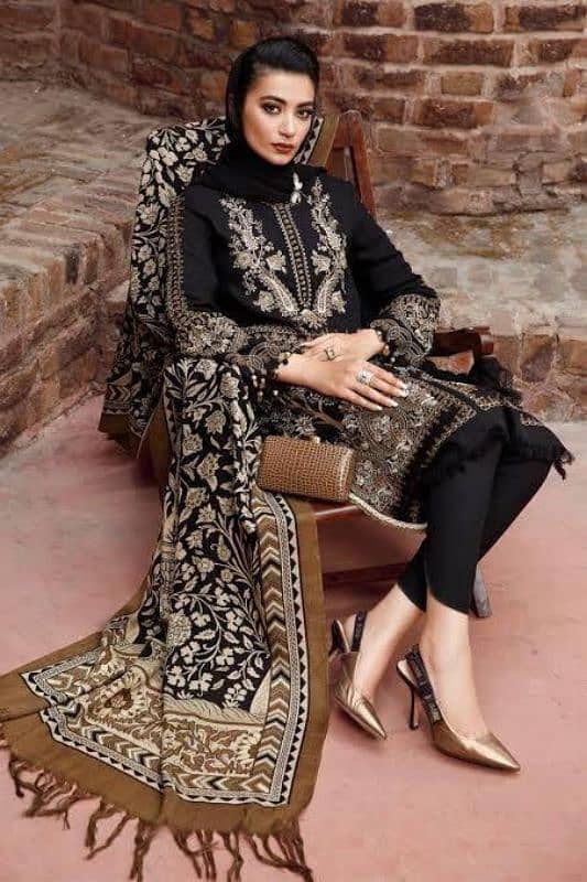 3 Pcs Women Dhanak Unstitched Suit Black 2