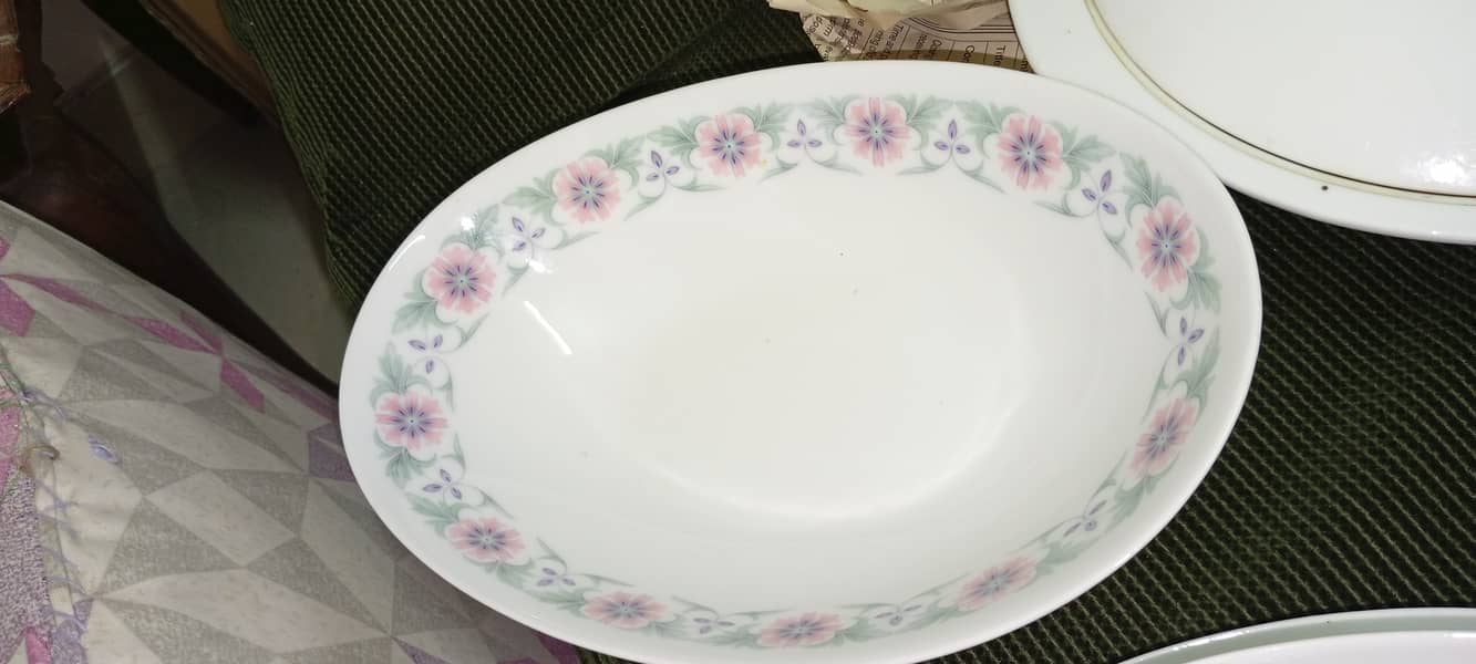 Imported 4 serving dinner set 7