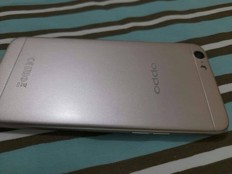 oppo A57  mint condiction 3