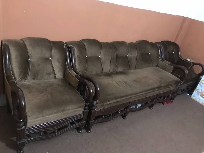 5 Seater Sofa Sett For Sale (6 months used only) 1