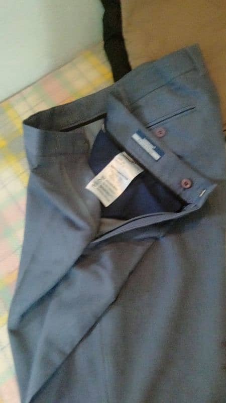 pants good condition 0