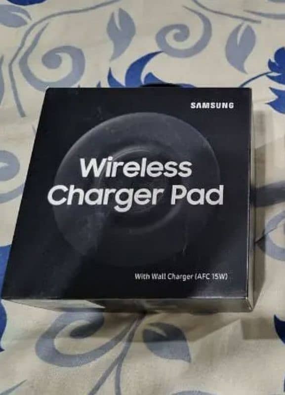 samsung fast wireless charger . made in  veitnam. in very low price 0