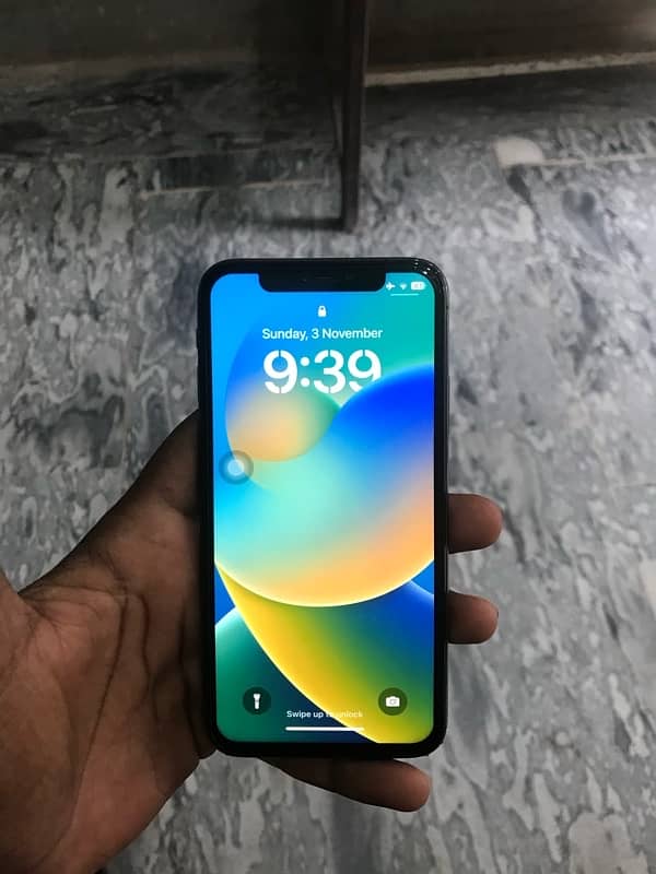 iPhone X 6