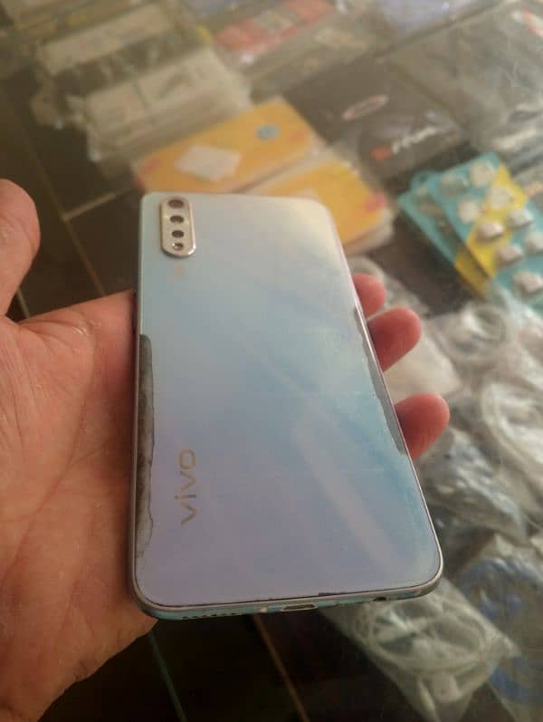 vivo S1 1