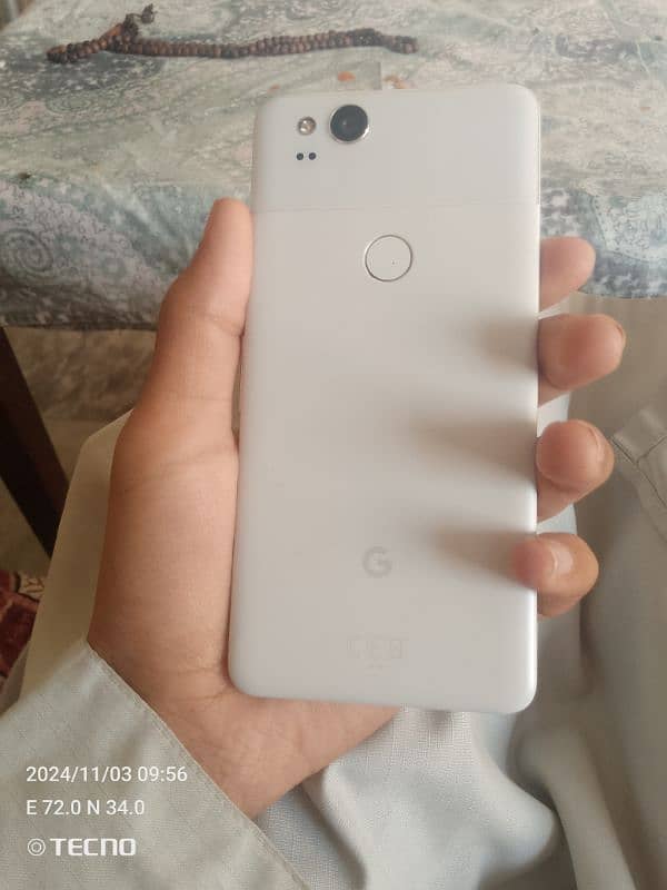 Google pixel 2 mobile non PTA condition cgood 2