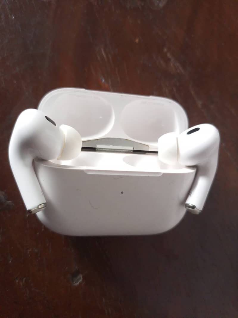 Air Pods Pro 2nd Generation 1