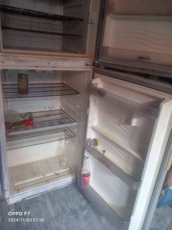 refrigerator 3