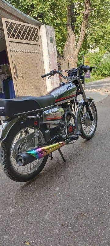 Honda 125  21/22 1