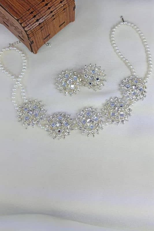 necklace 1