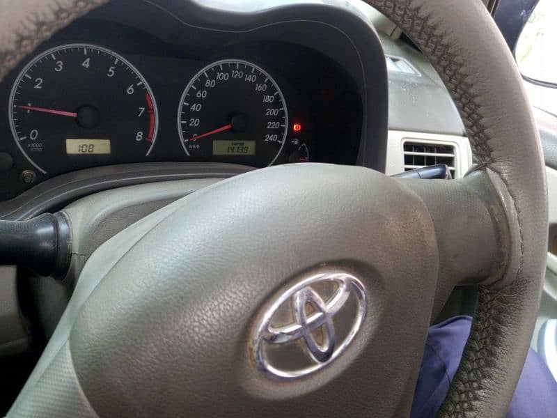 Toyota Corolla XLI 2011 5