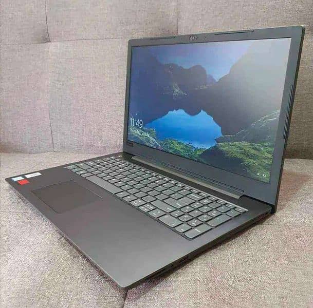 LENOVO Core i7 8th Gen laptop in 10/10 CONDITION 5