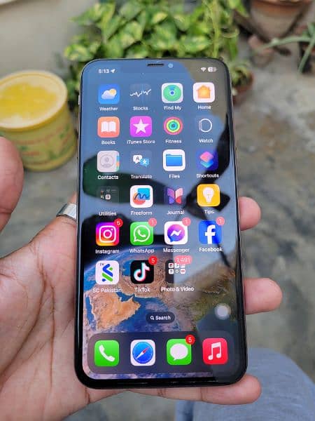 iphone xs max 5