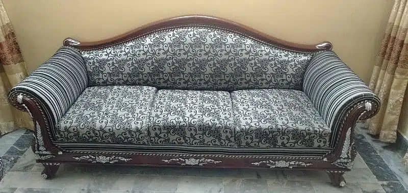 7 Seater sofa set 3