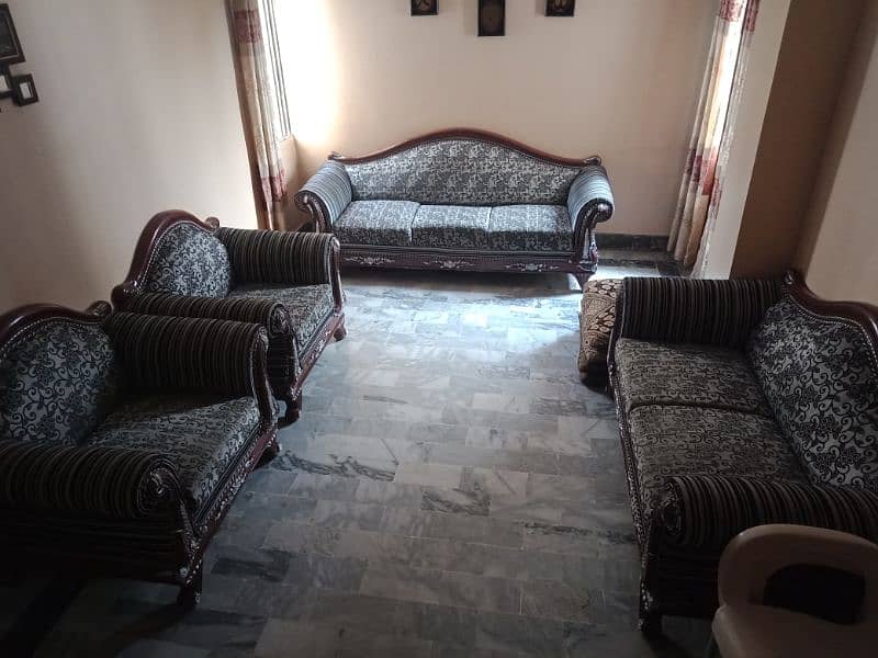 7 Seater sofa set 4