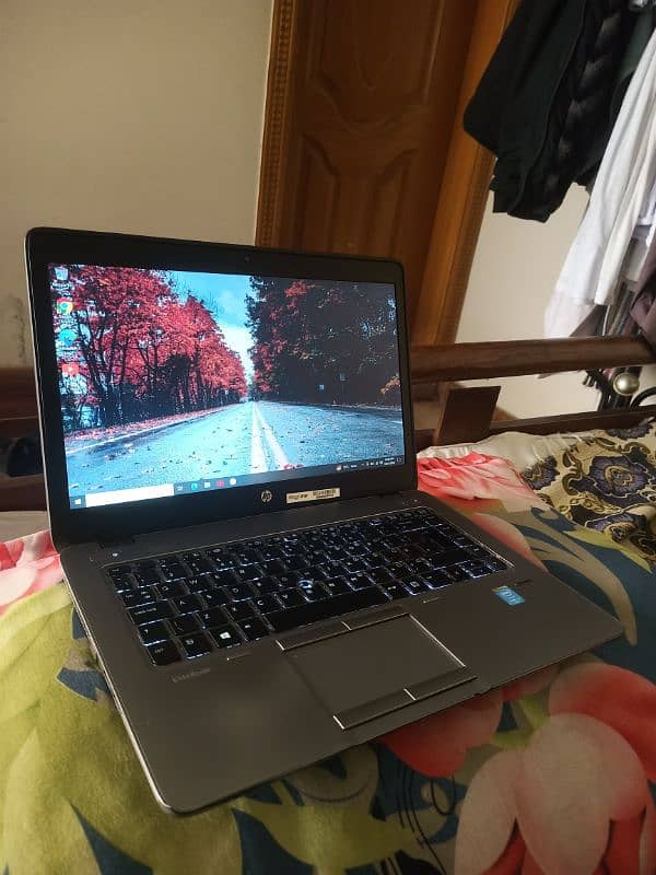 hp Elitebook i5 5th Generation 3