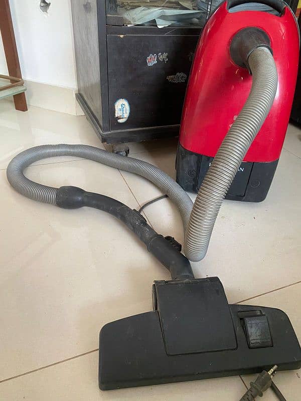 vacuum cleaner for sale 3