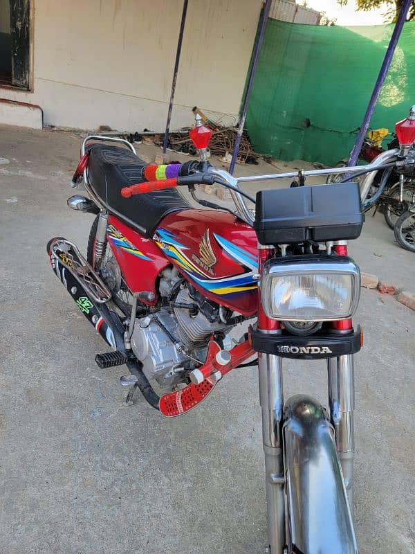 New condition Honda 125 , 17 Modal 3