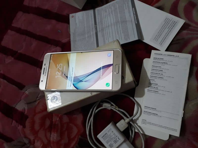 Samsung J7 Prime,Full box,Ram 3gb,Memry 16gb,(03165859104) 13