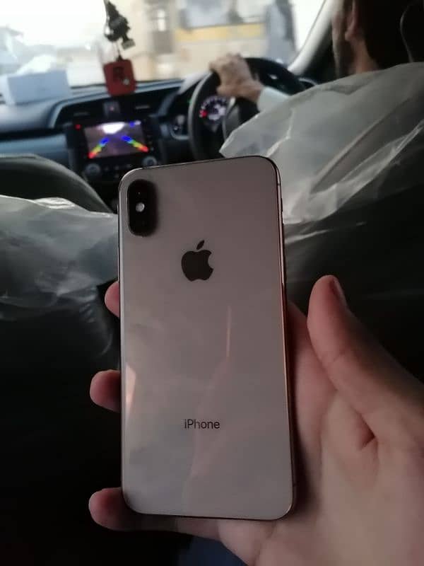 iPhone xs 256gb official pta approved 0