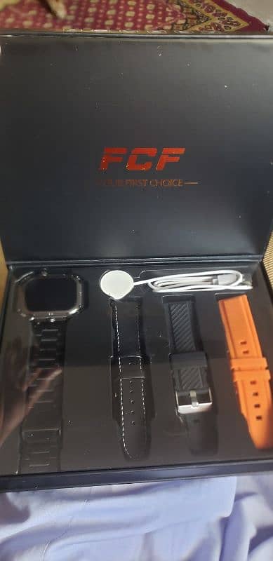 FCF USA HK PRO WATCH 1