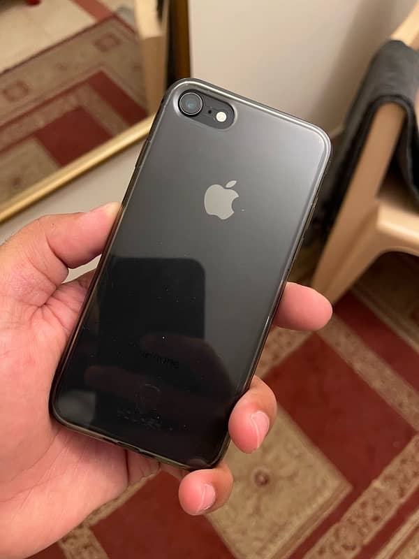 iPhone 8 64GB (PTA Approved) 7